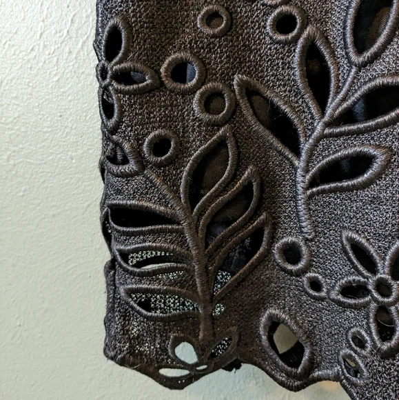 Eva Franco Black Jamila Cap Sleeve Cut Out Floral Lace Midi Dress Size 4 - Picture 3 of 10